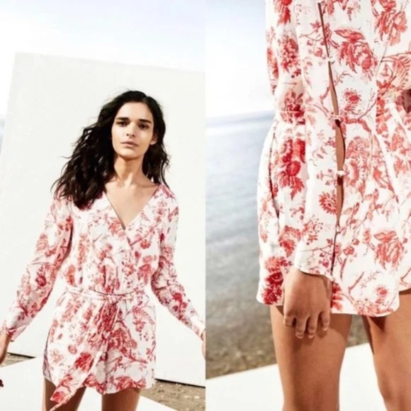 Club Monaco Makayla Romper Size 0 - Picture 3 of 12